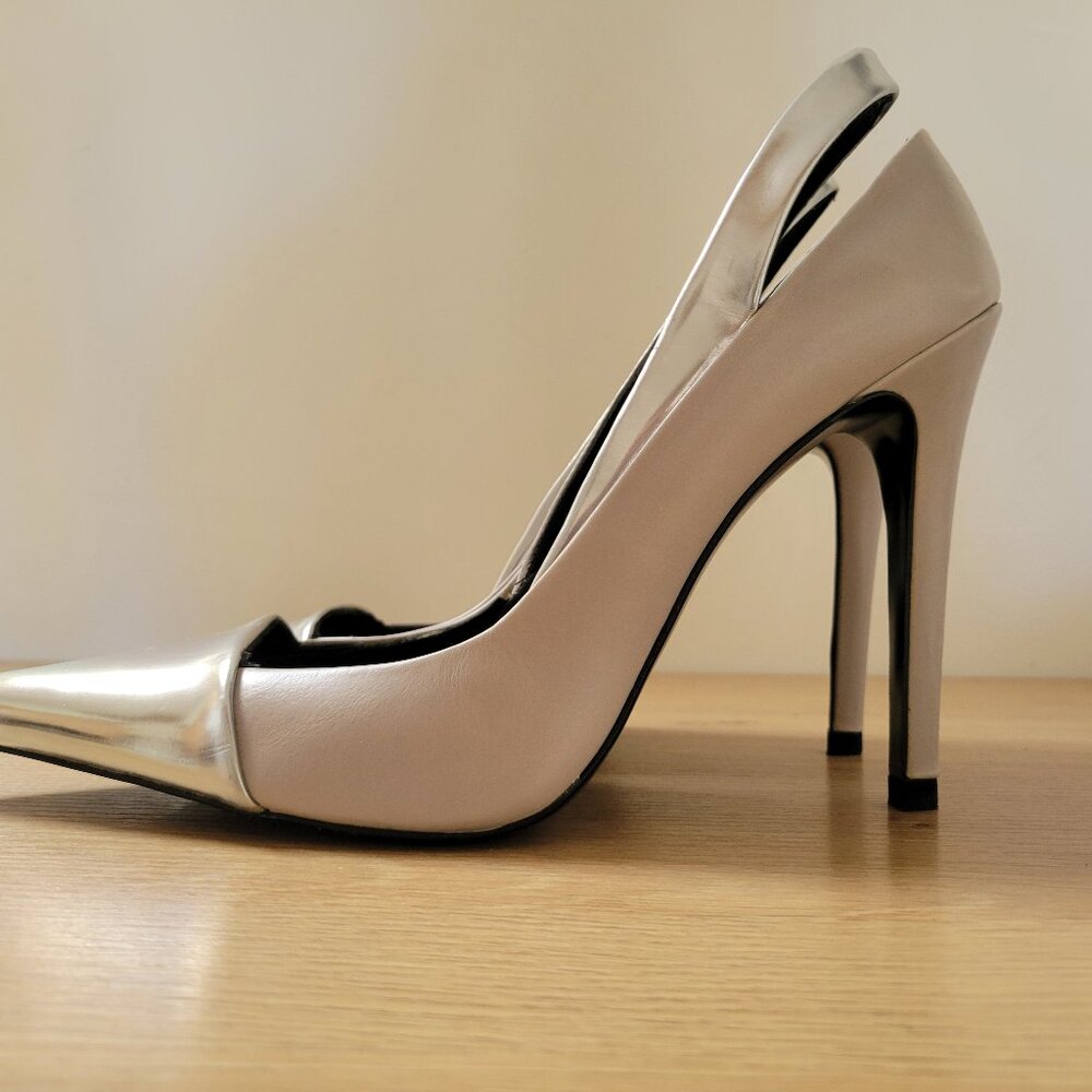 ZARA Metallic Pointed Toe Heels – Size 42 (US 11) – Silver & Grey Statement Pump - Picture 5 of 9